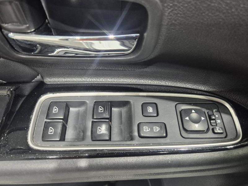Image MITSUBISHI Outlander PHEV Twin Motor Invite 4WD