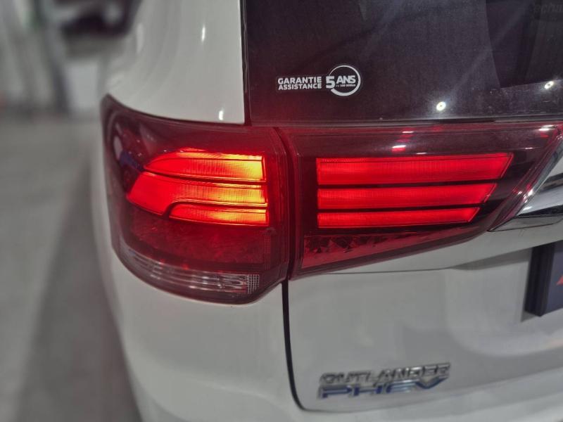 Image MITSUBISHI Outlander PHEV Twin Motor Invite 4WD