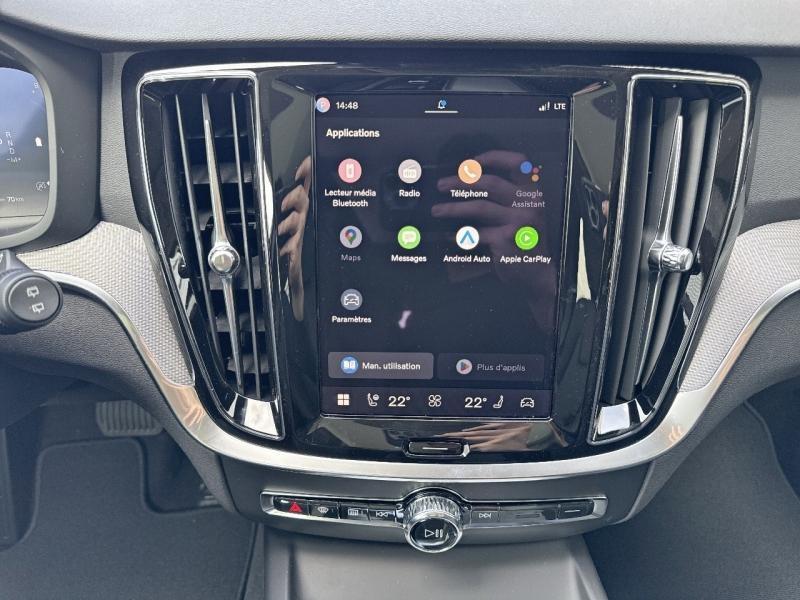 Image VOLVO V60 B4 197ch Plus Style Dark DCT 7