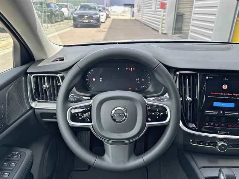 Image VOLVO V60 B4 197ch Plus Style Dark DCT 7