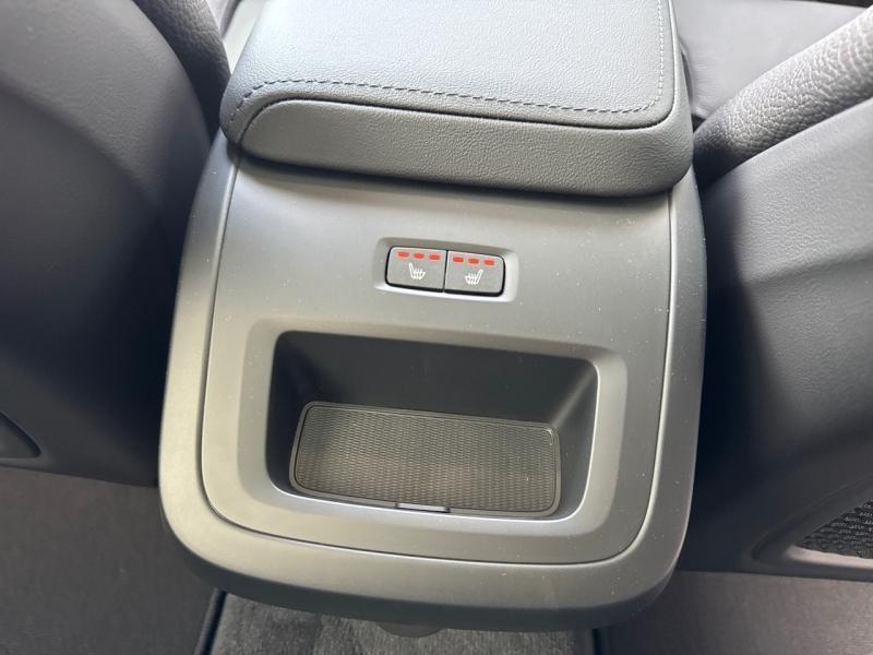 Image VOLVO V60 B4 197ch Plus Style Dark DCT 7