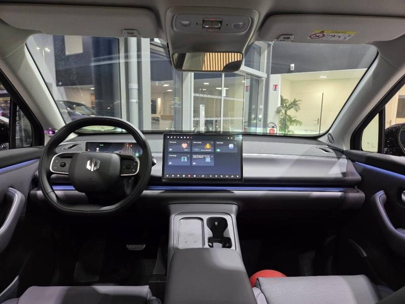 Image LEAPMOTOR C10 REEV 215ch 28,4 kWh Design MY25