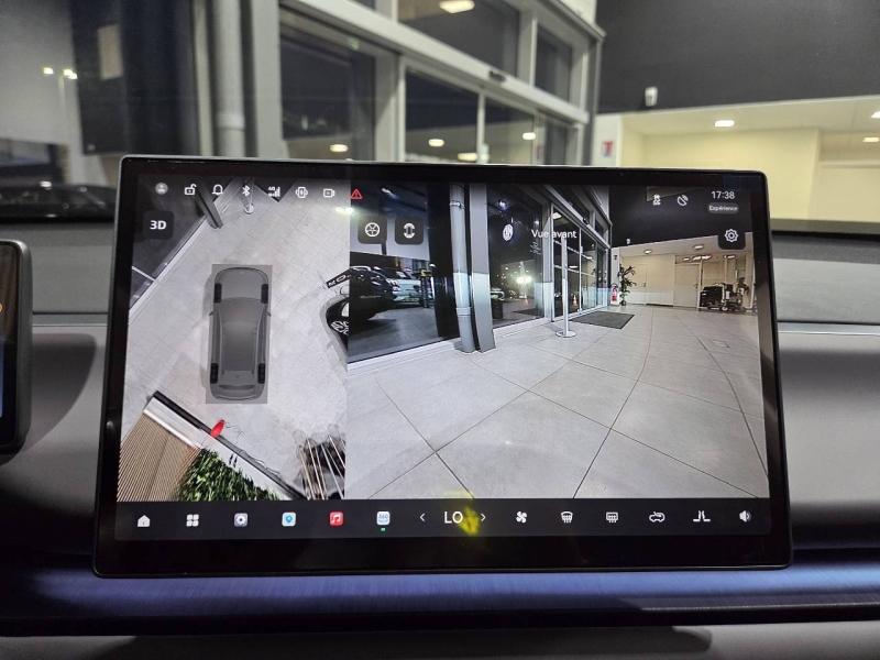 Image LEAPMOTOR C10 REEV 215ch 28,4 kWh Design MY25