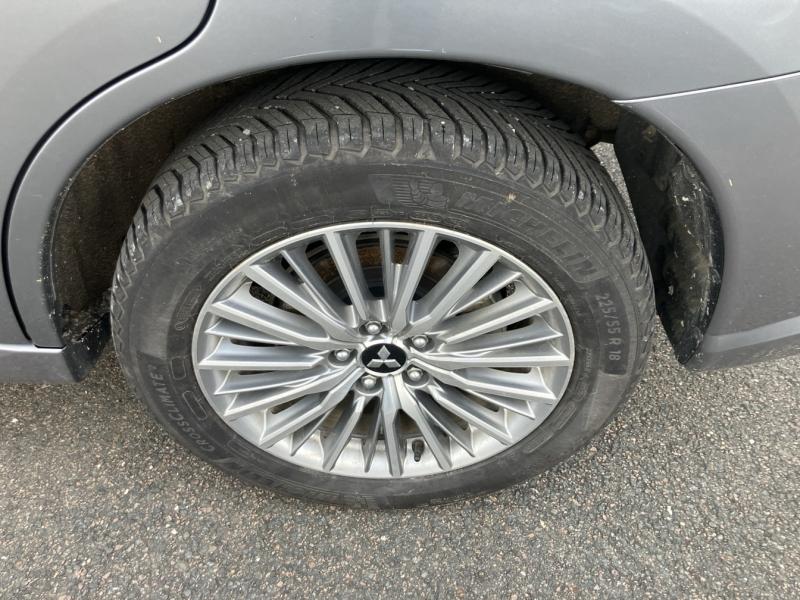 Image MITSUBISHI Outlander PHEV Twin Motor Instyle 4WD Euro6d-T EVAP 5cv