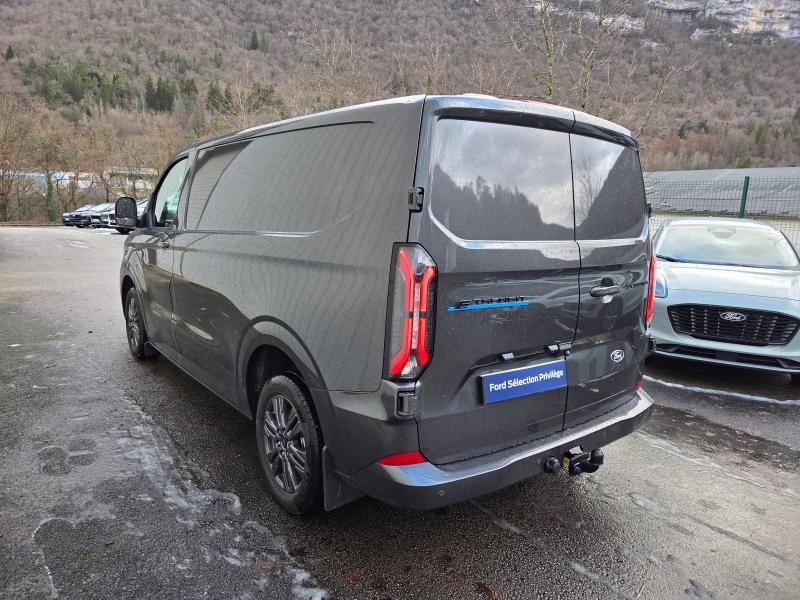 Image FORD Transit Custom Fg 320 L1H1 Electrique 160 kW 218ch Batterie 64 kWh Limited