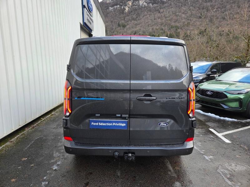Image FORD Transit Custom Fg 320 L1H1 Electrique 160 kW 218ch Batterie 64 kWh Limited