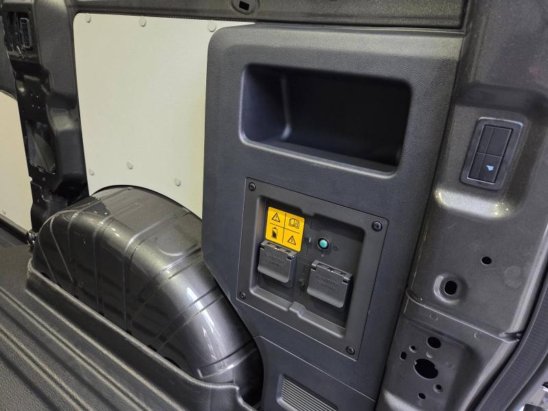 Image FORD Transit Custom Fg 320 L1H1 Electrique 160 kW 218ch Batterie 64 kWh Limited