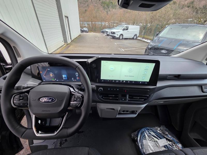 Image FORD Transit Custom Fg 320 L1H1 Electrique 160 kW 218ch Batterie 64 kWh Limited