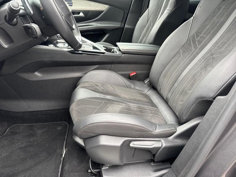 Image PEUGEOT 3008 HYBRID 225ch GT Pack e-EAT8