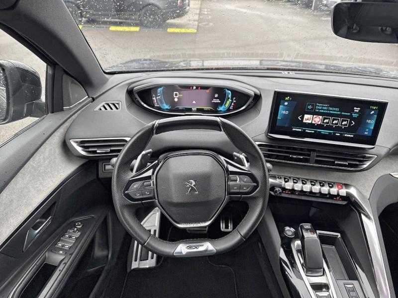 Image PEUGEOT 3008 HYBRID 225ch GT Pack e-EAT8