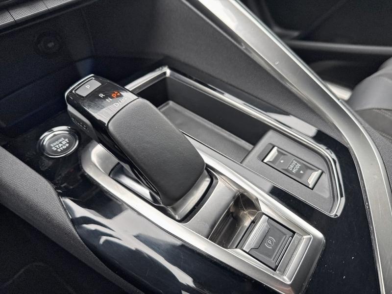 Image PEUGEOT 3008 HYBRID 225ch GT Pack e-EAT8