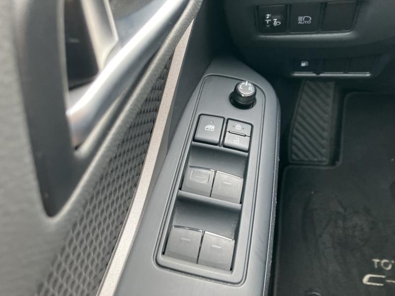 Image TOYOTA C-HR 1.8 Hybride 122ch Collection E-CVT