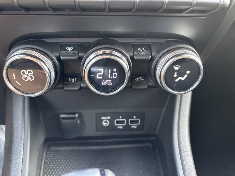 Image RENAULT Captur 1.6 E-Tech hybride 145ch Intens -21