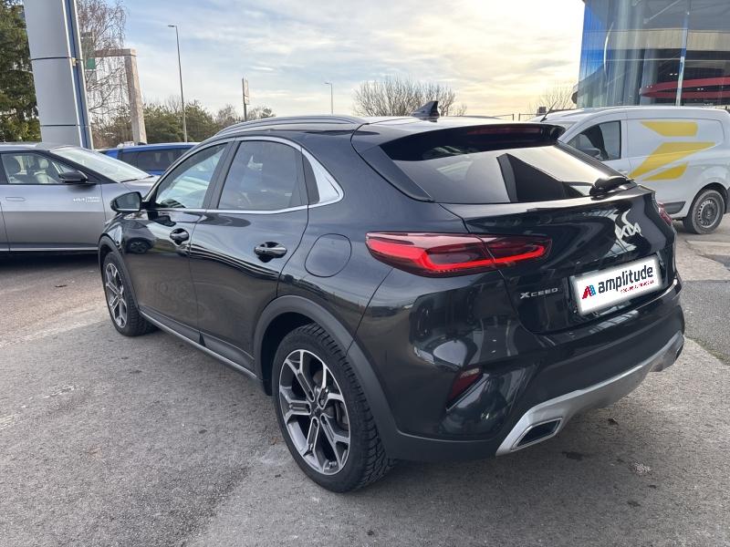 Image KIA XCeed 1.6 GDi 105ch + Plug-In 60.5ch Black & White Edition DCT6 MY22