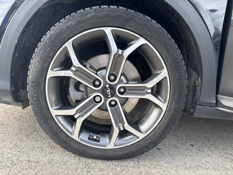 Image KIA XCeed 1.6 GDi 105ch + Plug-In 60.5ch Black & White Edition DCT6 MY22