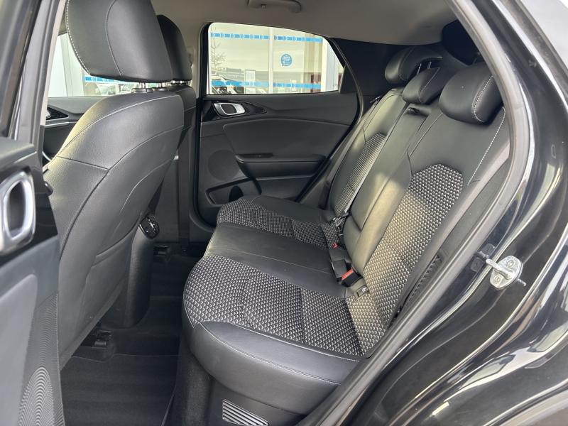 Image KIA XCeed 1.6 GDi 105ch + Plug-In 60.5ch Black & White Edition DCT6 MY22