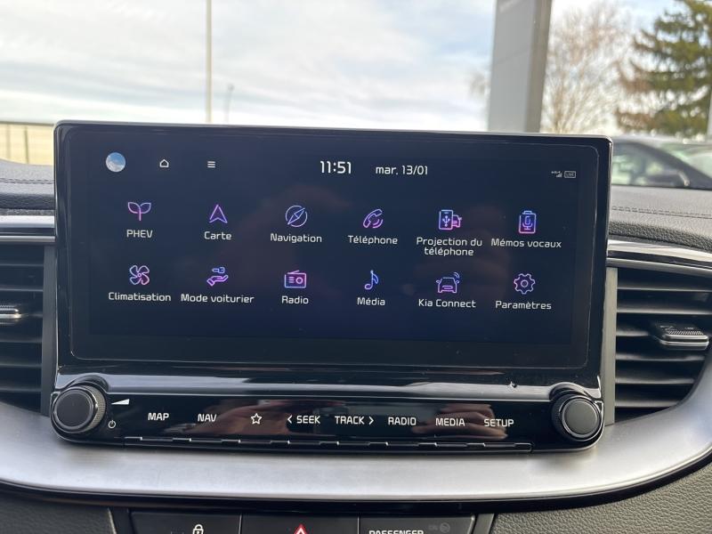 Image KIA XCeed 1.6 GDi 105ch + Plug-In 60.5ch Black & White Edition DCT6 MY22