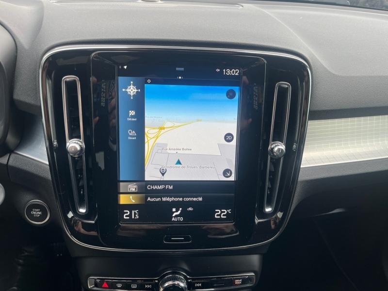 Image VOLVO XC40 T2 129ch Momentum Business Geartronic 8