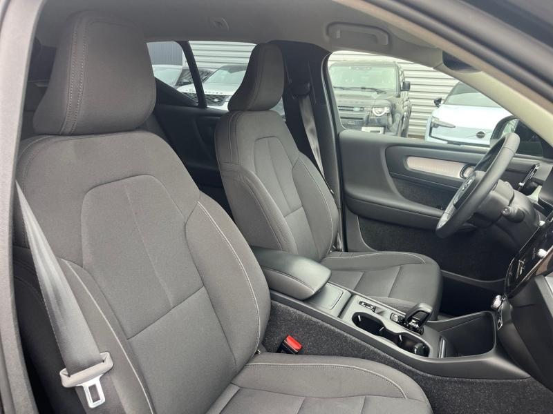 Image VOLVO XC40 T2 129ch Momentum Business Geartronic 8