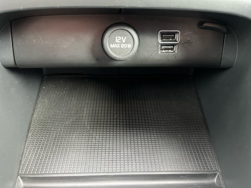 Image VOLVO XC40 T2 129ch Momentum Business Geartronic 8