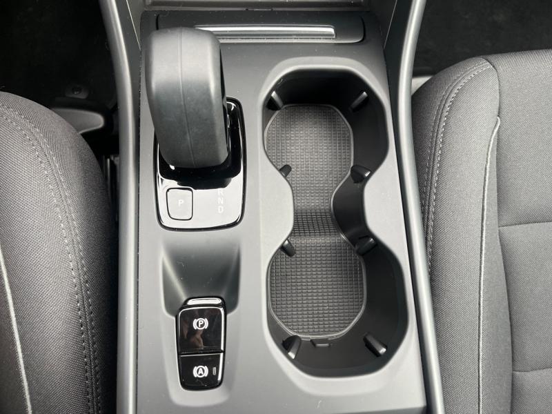 Image VOLVO XC40 T2 129ch Momentum Business Geartronic 8