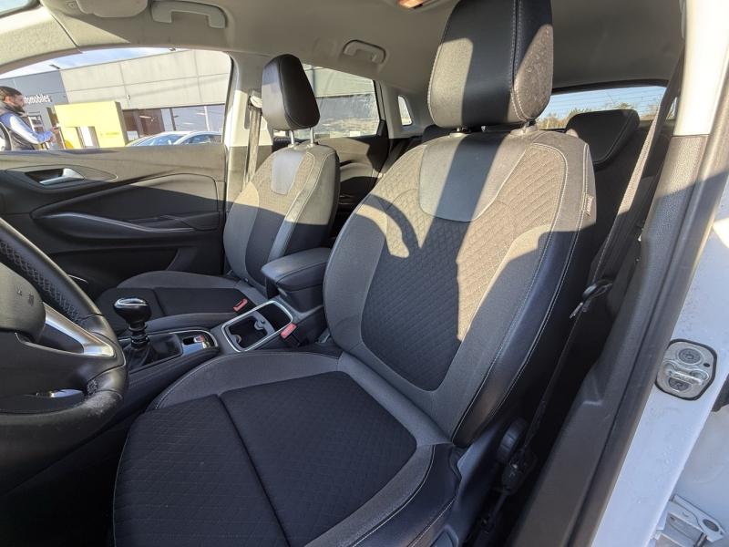Image OPEL Grandland X 1.5 D 130ch Elite