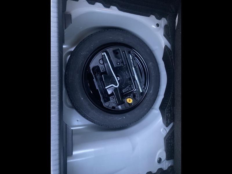 Image PEUGEOT 208 1.2 Hybrid 100ch Allure e-DCS6