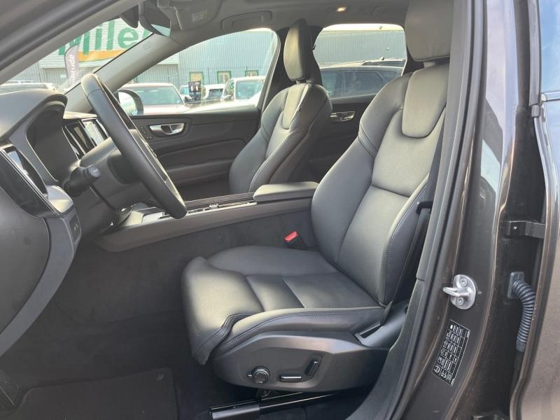 Image VOLVO XC60 T6 Hybride Rechargeable 253 + 145ch Ultra Style Dark Geartronic 8 AWD