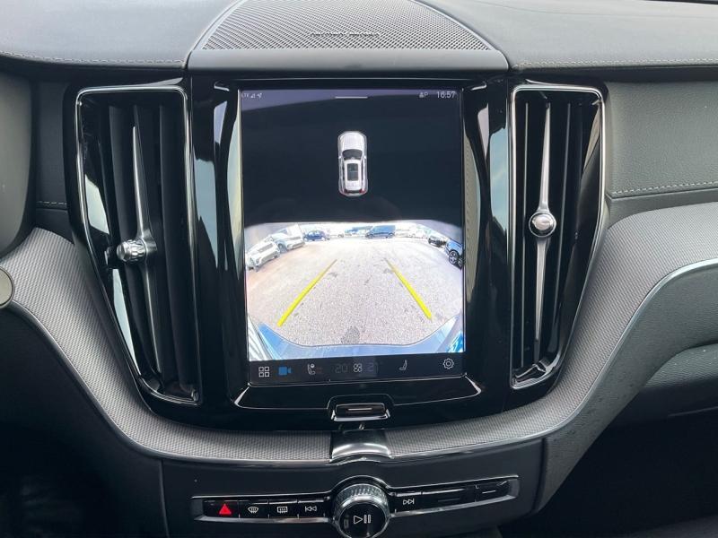 Image VOLVO XC60 T6 Hybride Rechargeable 253 + 145ch Ultra Style Dark Geartronic 8 AWD