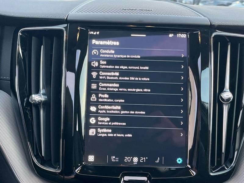 Image VOLVO XC60 T6 Hybride Rechargeable 253 + 145ch Ultra Style Dark Geartronic 8 AWD