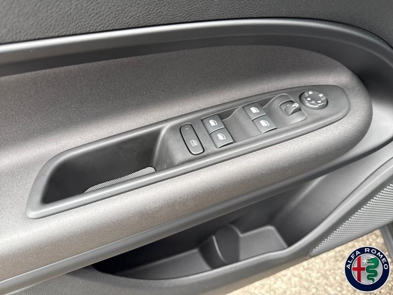 Image ALFA ROMEO Junior Elettrica 156ch Speciale