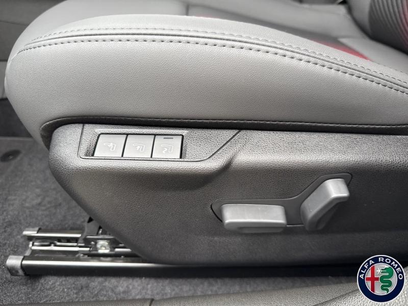 Image ALFA ROMEO Junior Elettrica 156ch Speciale