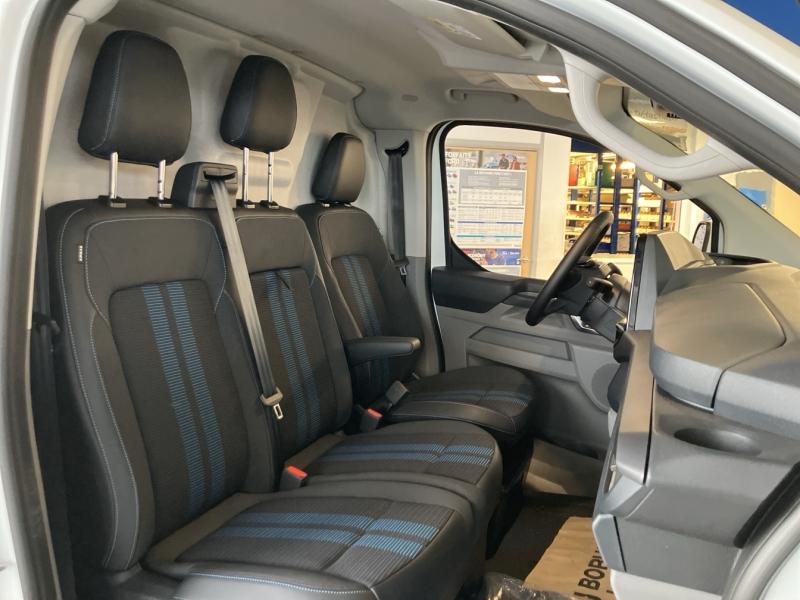 Image FORD Transit Custom Fg 320 L1H1 2.5 Duratec 232ch Hybride rechargeable Sport CVT