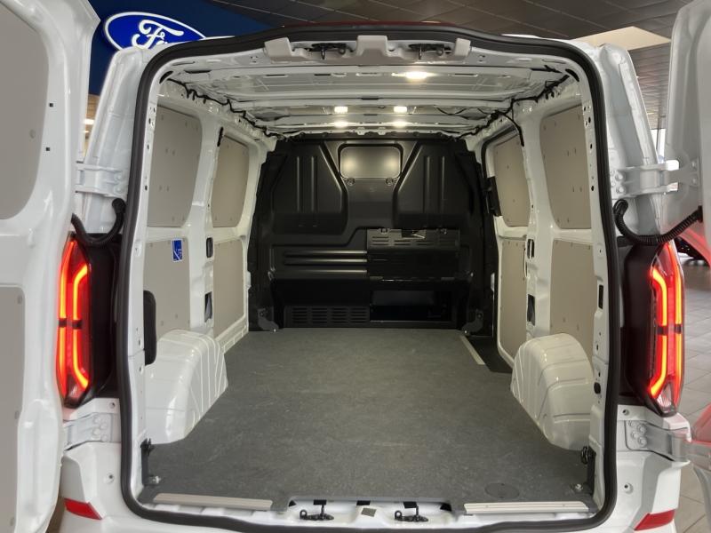 Image FORD Transit Custom Fg 320 L1H1 2.5 Duratec 232ch Hybride rechargeable Sport CVT