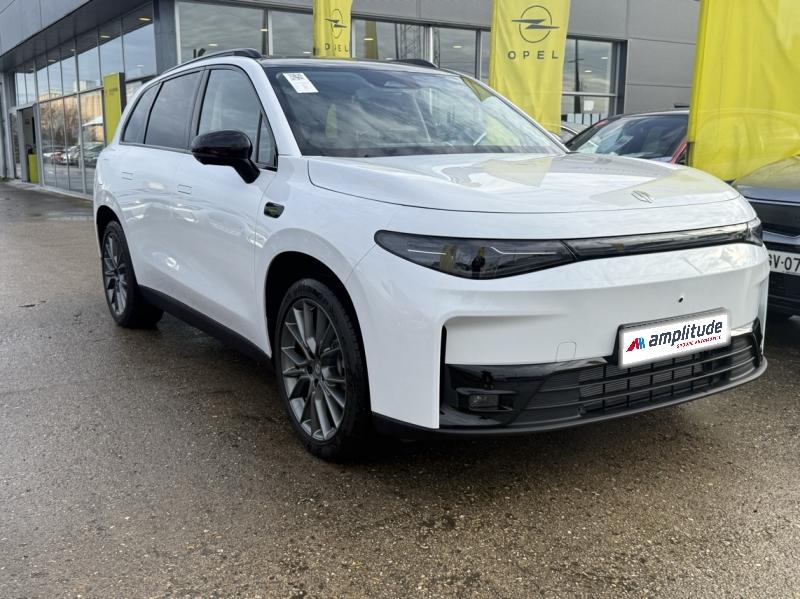 Image LEAPMOTOR C10 REEV 215ch 28,4 kWh Design MY25