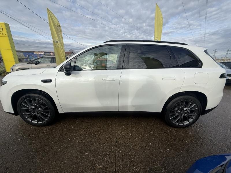 Image LEAPMOTOR C10 REEV 215ch 28,4 kWh Design MY25