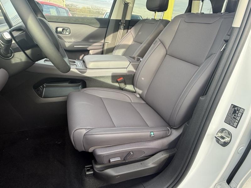 Image LEAPMOTOR C10 REEV 215ch 28,4 kWh Design MY25