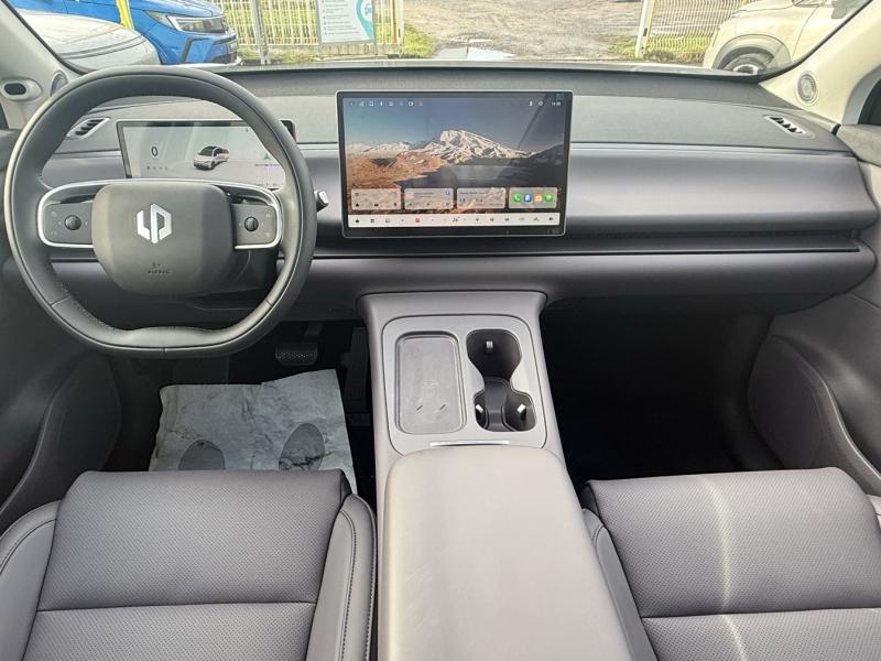 Image LEAPMOTOR C10 REEV 215ch 28,4 kWh Design MY25