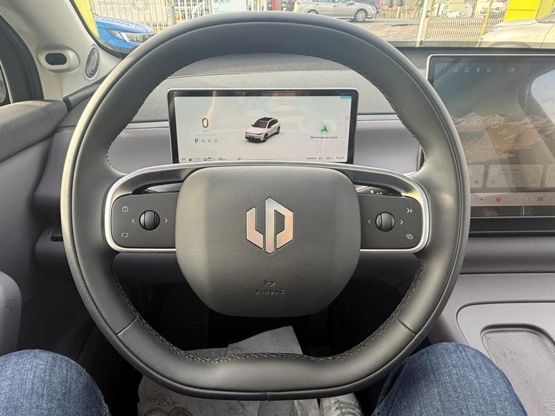 Image LEAPMOTOR C10 REEV 215ch 28,4 kWh Design MY25