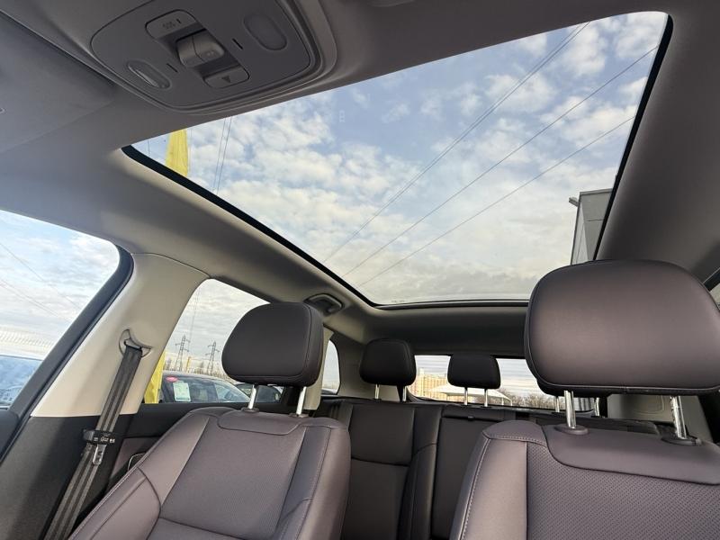 Image LEAPMOTOR C10 REEV 215ch 28,4 kWh Design MY25