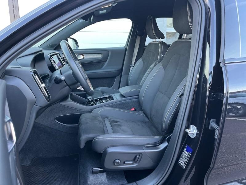 Image VOLVO XC40 B3 163ch Black Edition DCT 7