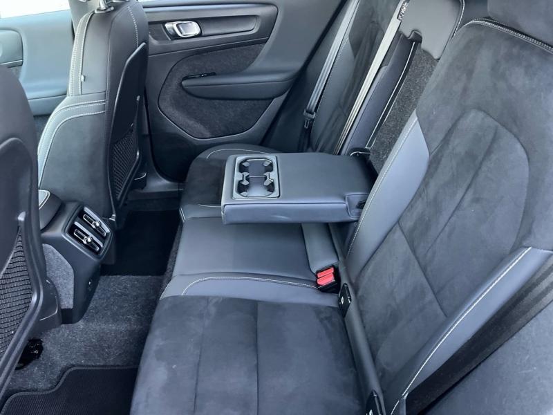 Image VOLVO XC40 B3 163ch Black Edition DCT 7