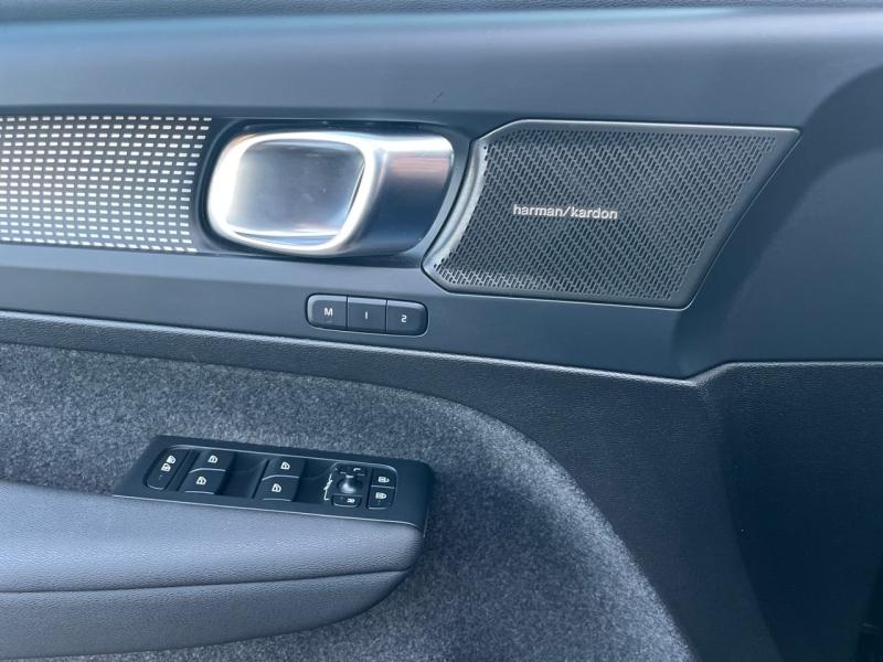 Image VOLVO XC40 B3 163ch Black Edition DCT 7