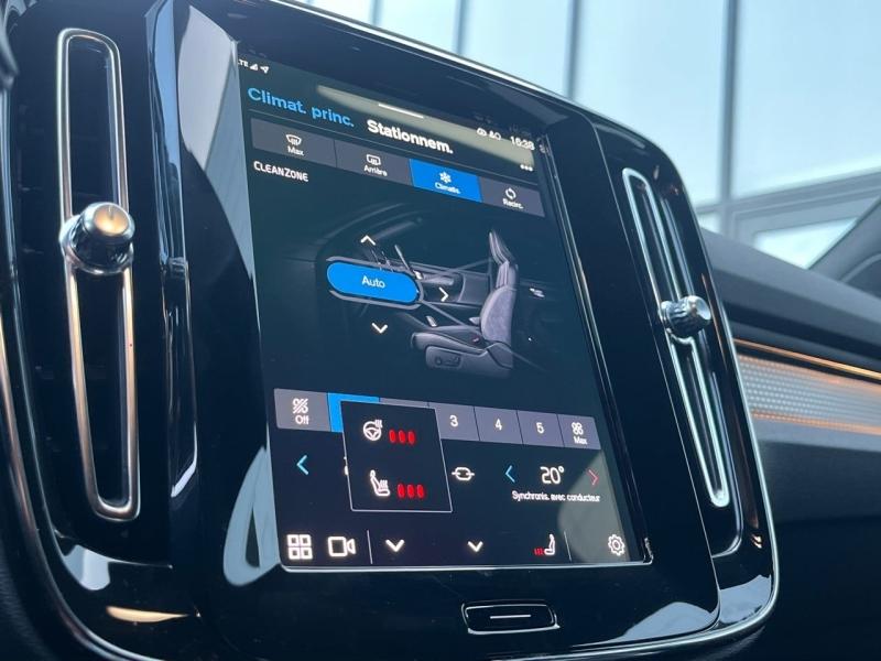 Image VOLVO XC40 B3 163ch Black Edition DCT 7