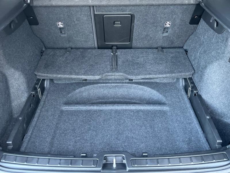 Image VOLVO XC40 B3 163ch Black Edition DCT 7