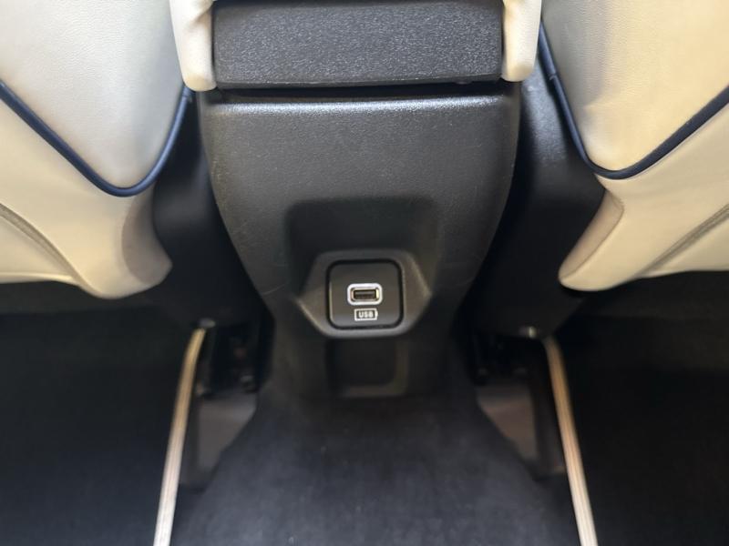 Image FIAT 500X 1.0 FireFly Turbo T3 120ch Yacht Club Capri Dolcevita