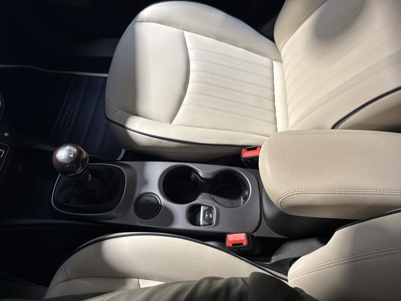 Image FIAT 500X 1.0 FireFly Turbo T3 120ch Yacht Club Capri Dolcevita