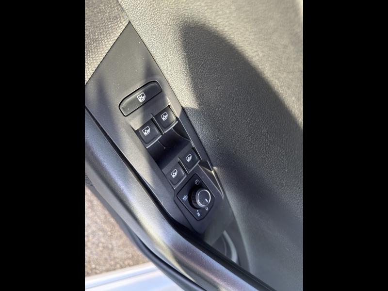 Image VOLKSWAGEN Taigo 1.0 TSI 110ch R-Line DSG7