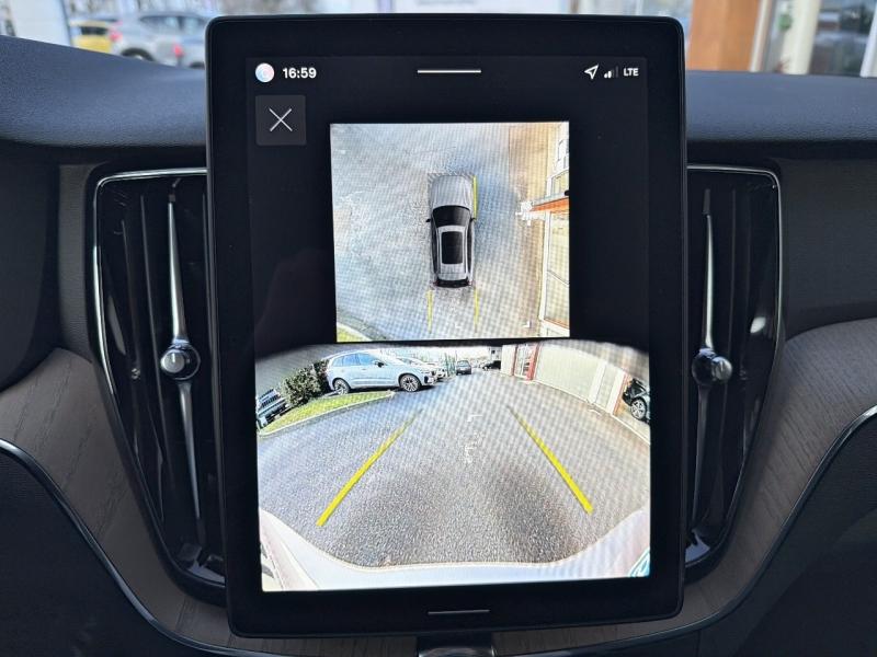 Image VOLVO XC60 T6 Hybride Rechargeable 350ch Plus Style Dark Geartronic 8 AWD