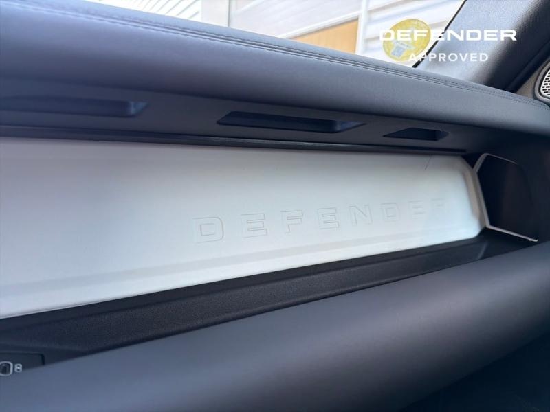 Image LAND-ROVER Defender 90 3.0 D200 Hard Top